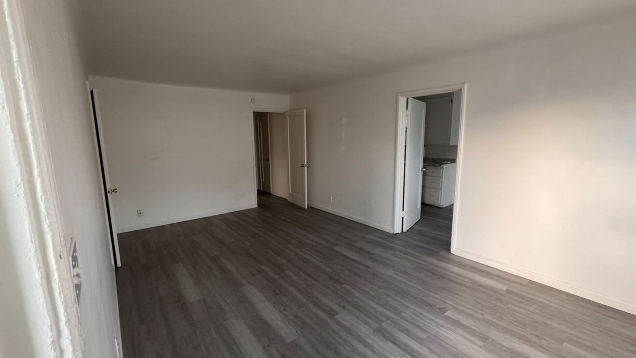 1248 East 15th Street, Unit 1248 - Photo 3 of 12