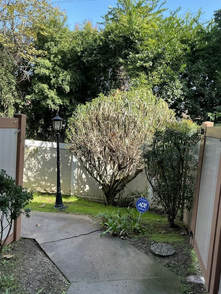 852 North Monterey Street - Photo 3 of 42