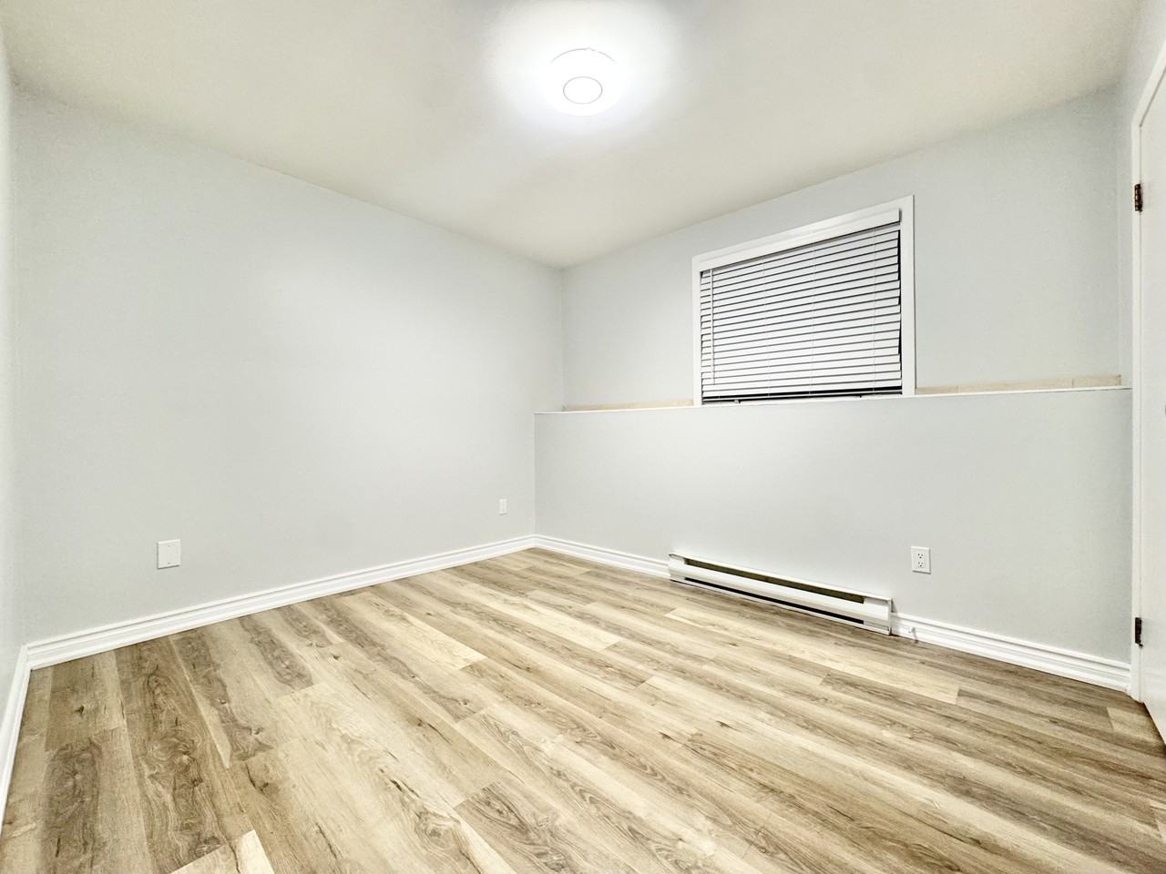 15 Ormond St S #4 - Photo 6 of 10