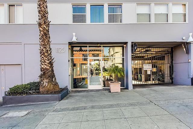 Palmcrest - Photo 6 of 28