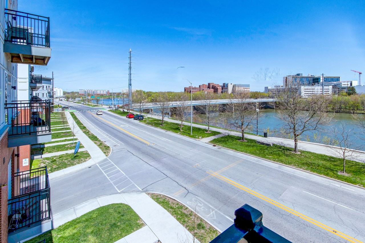 Riverview - Photo 2 of 17