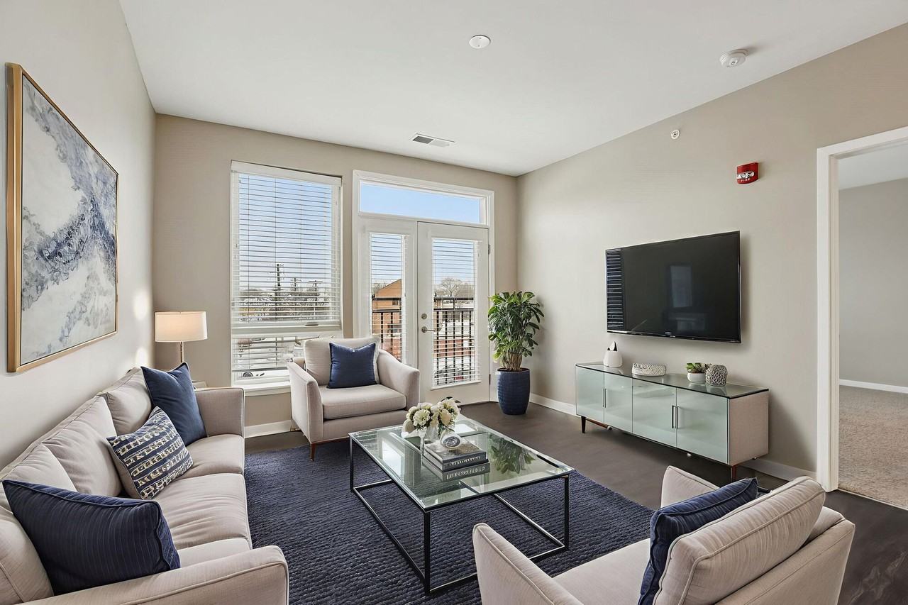 Riverview - Photo 7 of 17