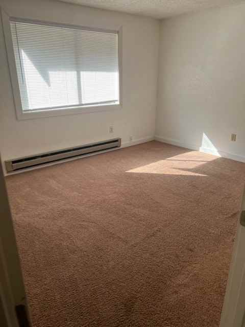 5612 183rd Avenue East - Photo 7 of 14