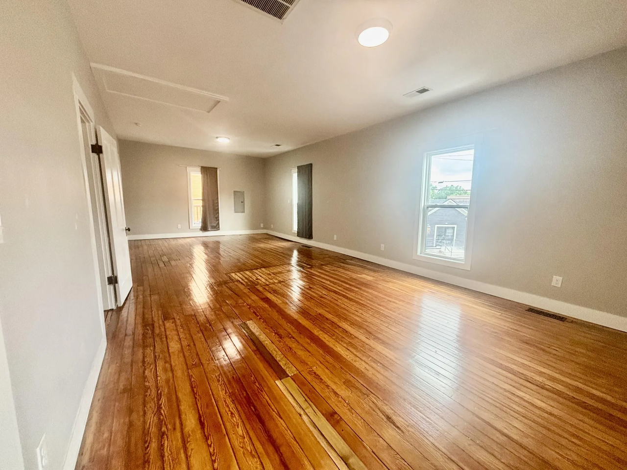 605 Taylor Ave - Photo 2 of 8