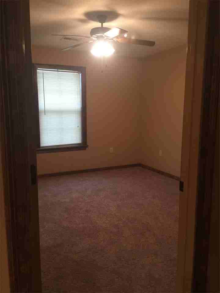 Mossy Villa - Photo 6 of 10