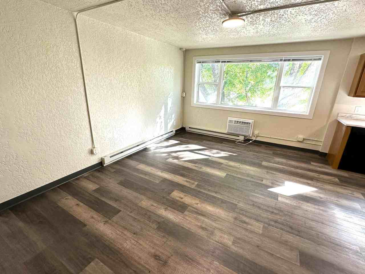 1019 N 2nd St - 12 Plex - Photo 4 of 50