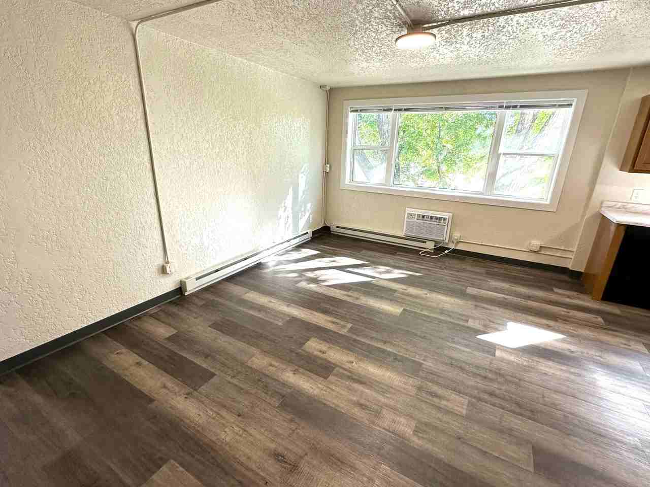 1019 N 2nd St - 12 Plex - Photo 4 of 9