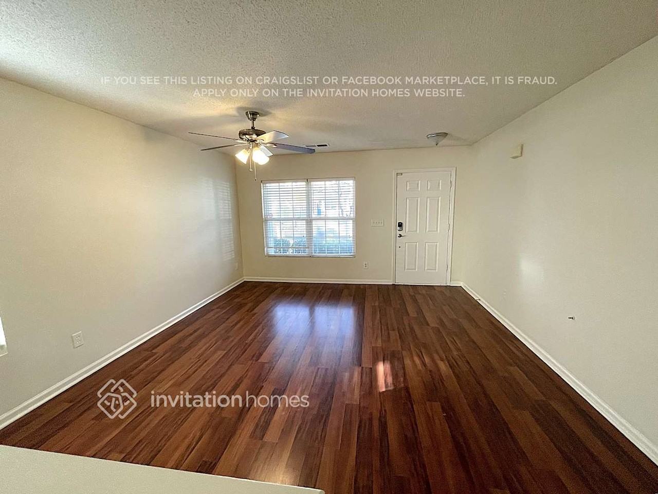 547 Tribune Dr - Photo 4 of 10