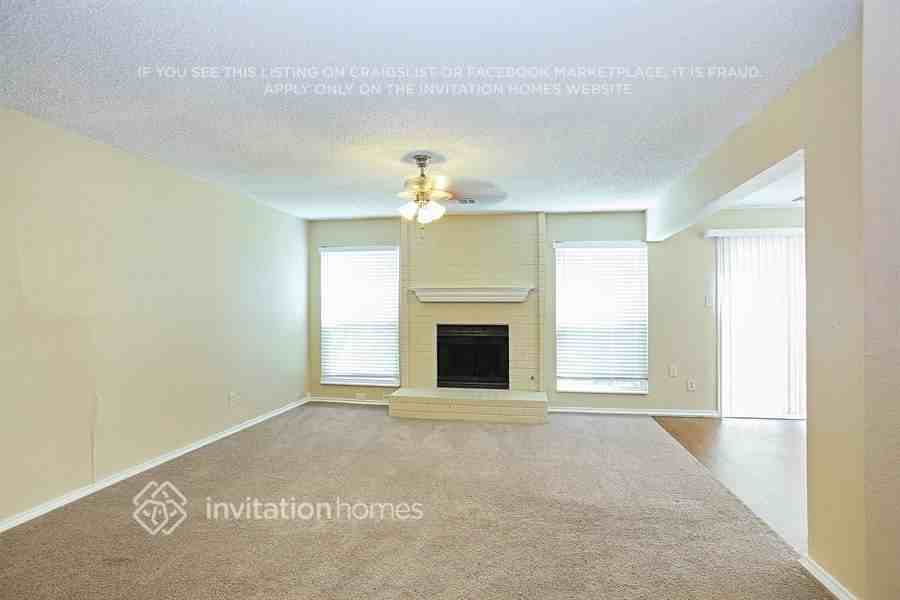 2800 Claremont Dr - Photo 3 of 12