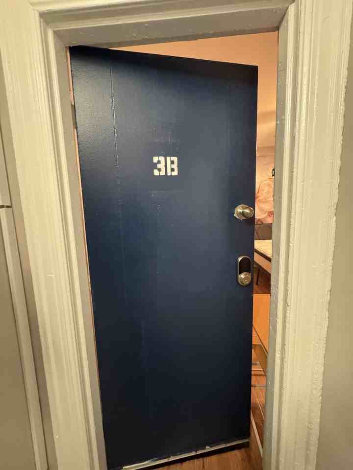 1121 Spruce St - Photo 7 of 16