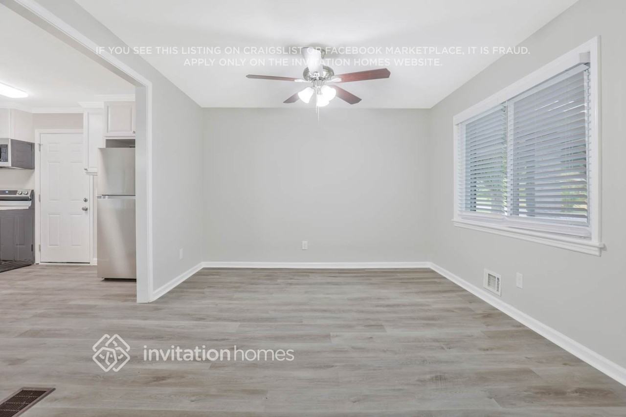 944 Betty Dr - Photo 5 of 20