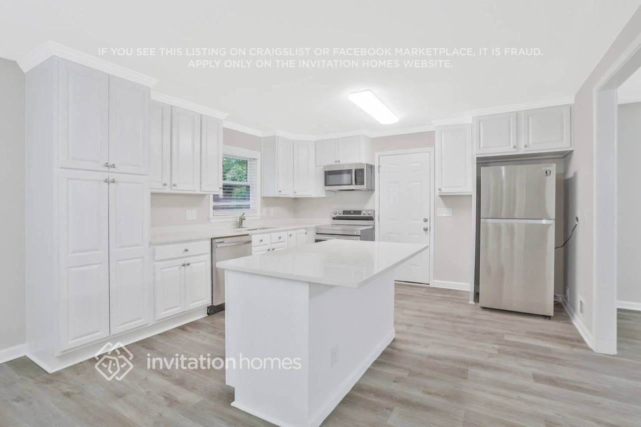 944 Betty Dr - Photo 6 of 20