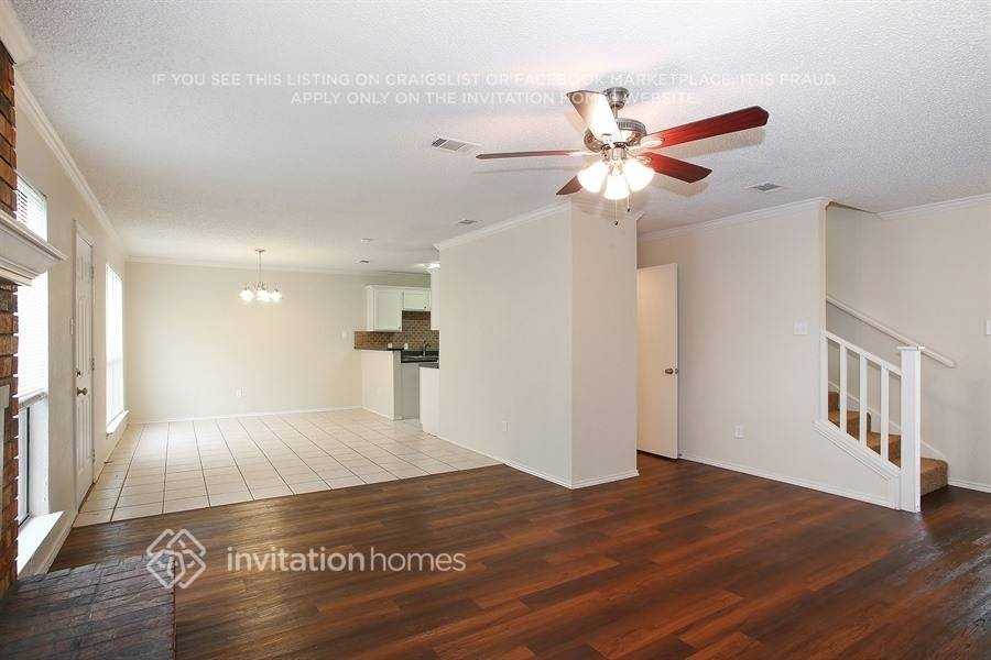 1456 Thistlewood Ln - Photo 5 of 19