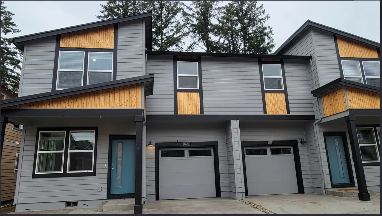 6523 Se Nasha St #1 - Photo 4 of 4