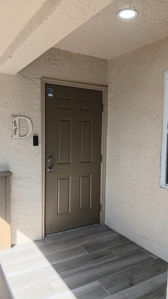 14506 Tamiami Trail - Photo 3 of 18