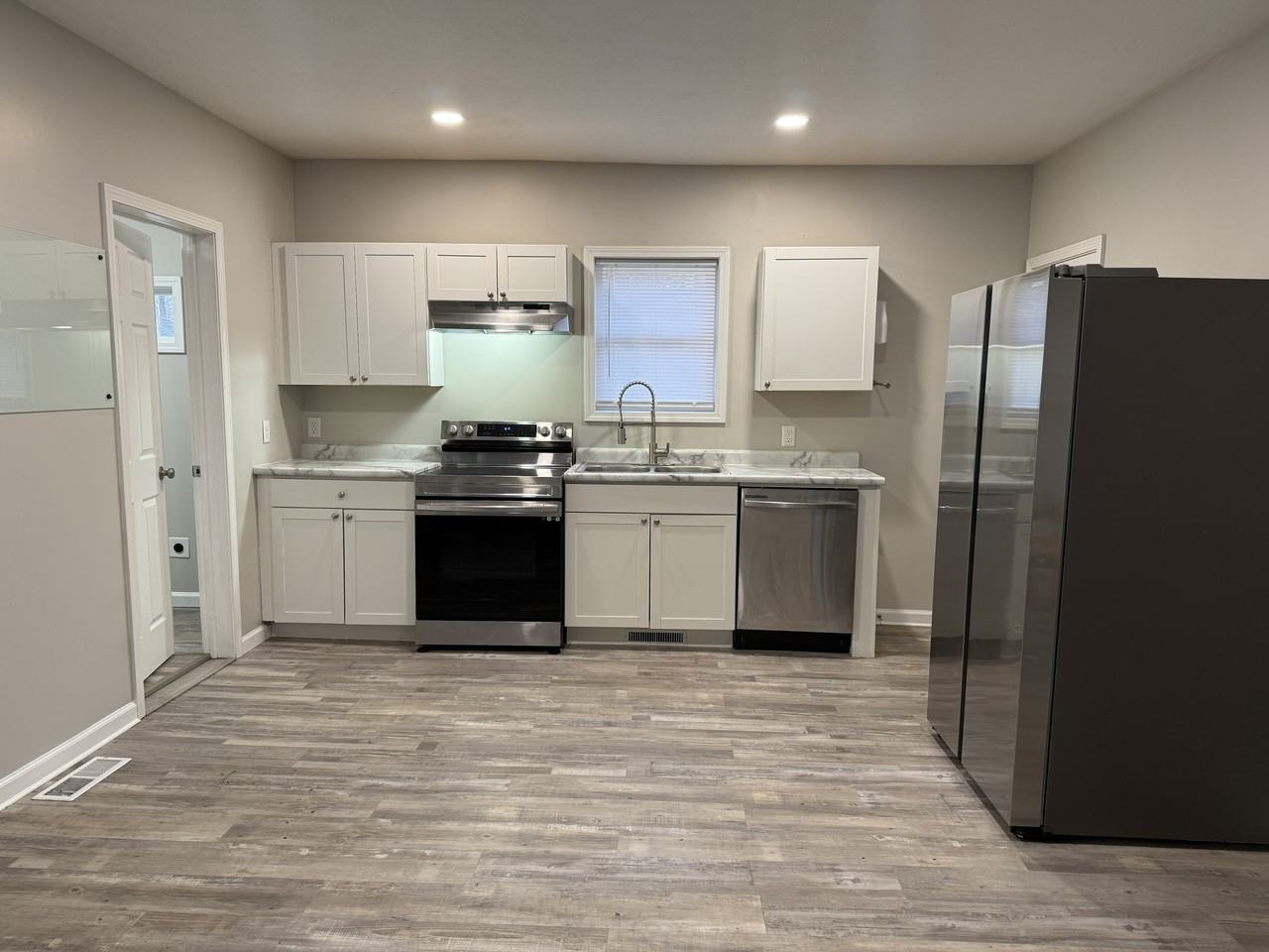 821 821 Hazard - 1 #1 - Photo 3 of 22