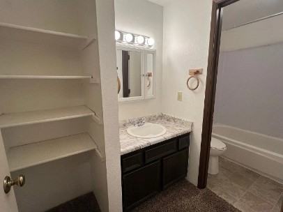 19115 Southeast Yamhill Street - Photo 4 of 4