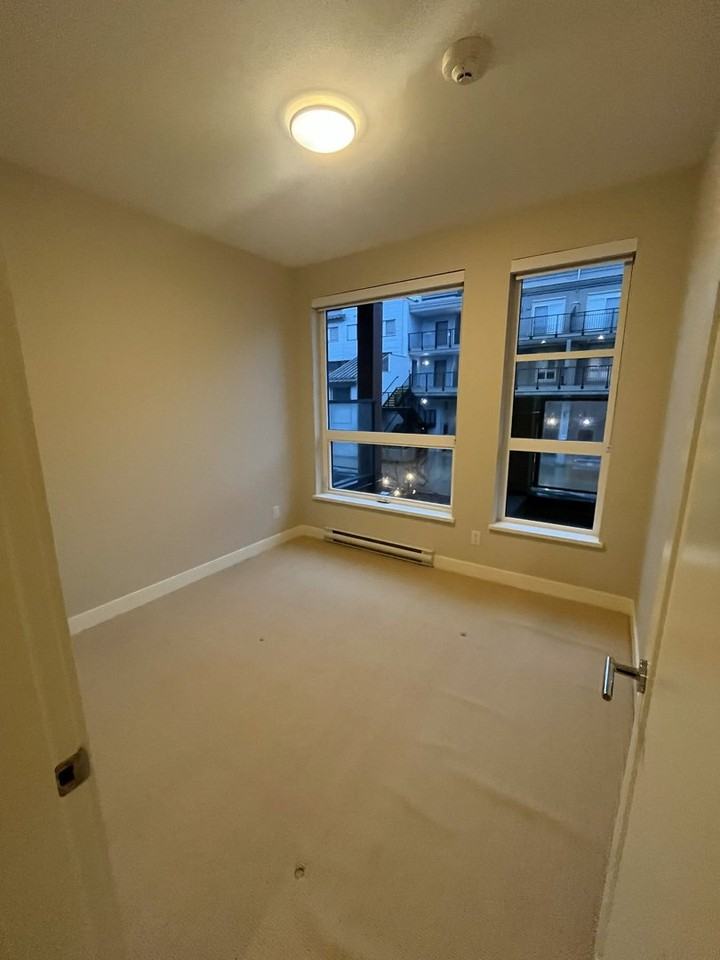 13040 No. 2 Rd - Photo 4 of 14