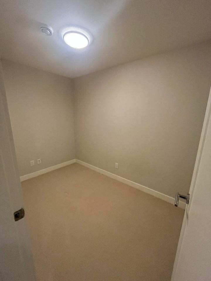 13040 No. 2 Rd - Photo 7 of 14