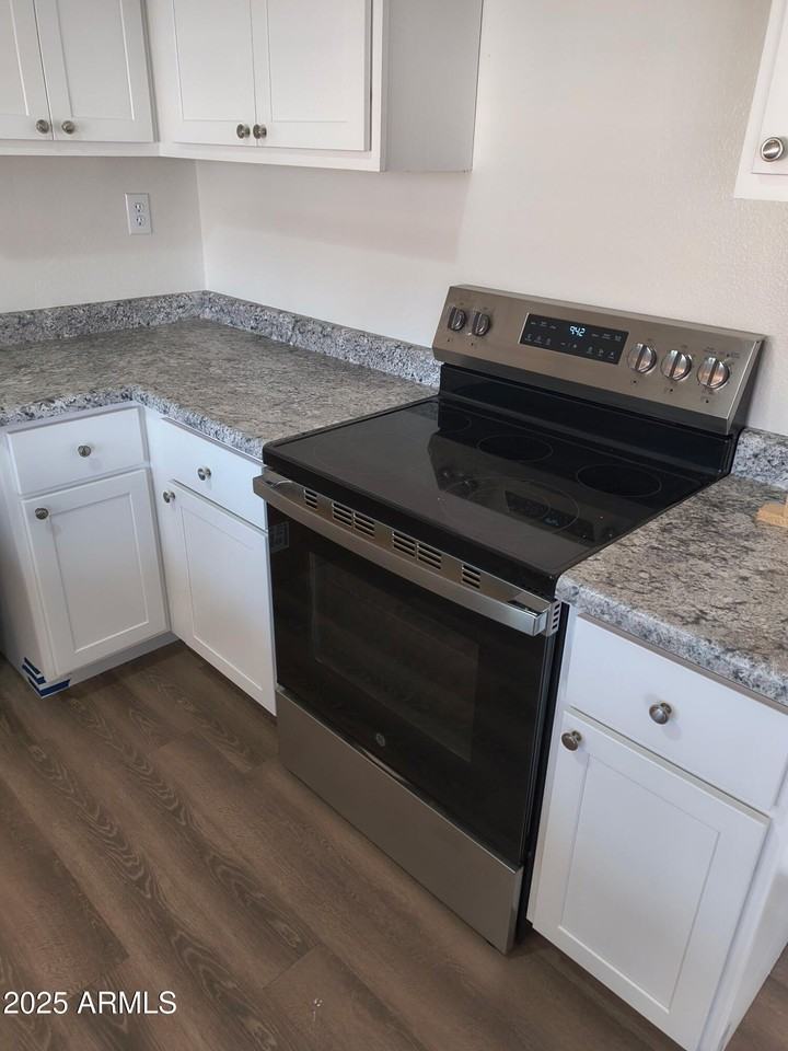 2839 E Altadena Ave - Photo 5 of 5