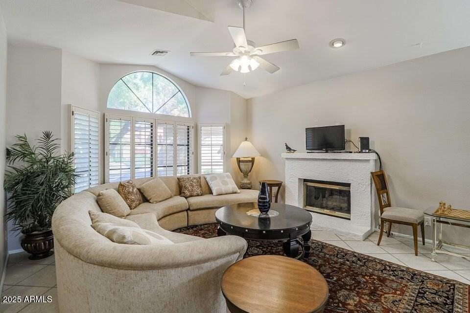 15629 N 51st St - Photo 3 of 35