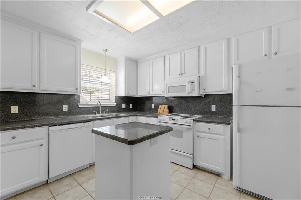 1816 Brothers Blvd #16 - Photo 5 of 17