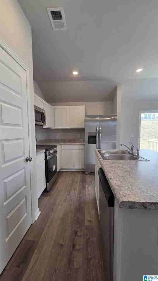 201 Skyline Loop - Photo 6 of 24