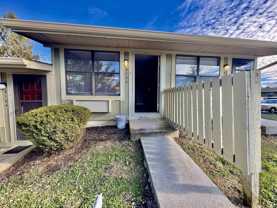 3126 S Acadia Ct - Photo 1 of 1