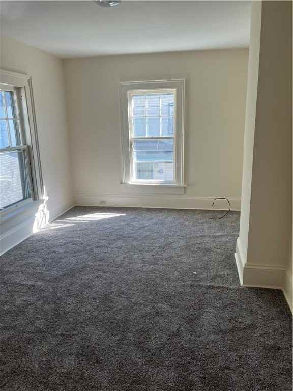 206 Grove St - Photo 7 of 8