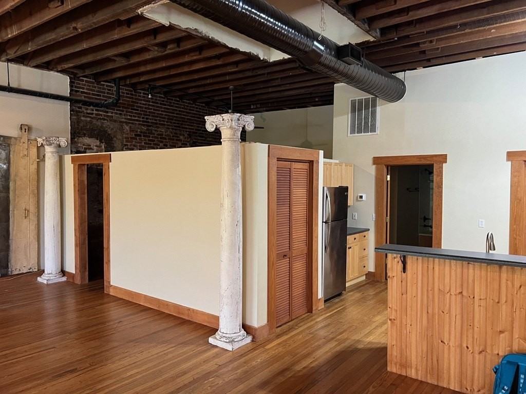 1108 Broadway Unit 1108a #1108A - Photo 7 of 24