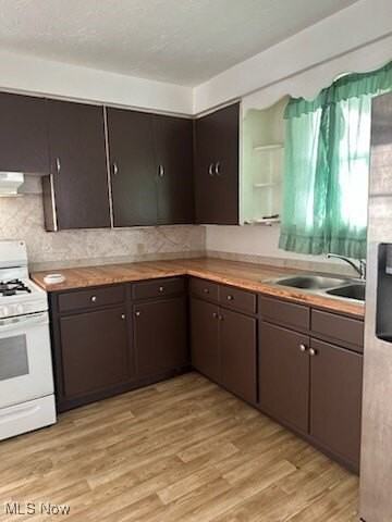 1512 Lexington Ave - Photo 6 of 12