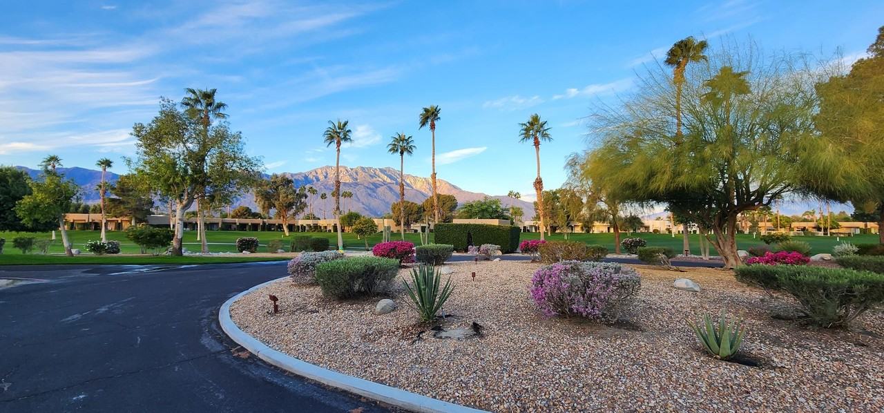 28656 Taos Ct - Photo 2 of 46