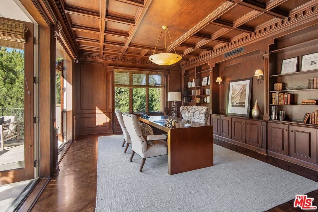 980 Stradella Rd - Photo 3 of 42