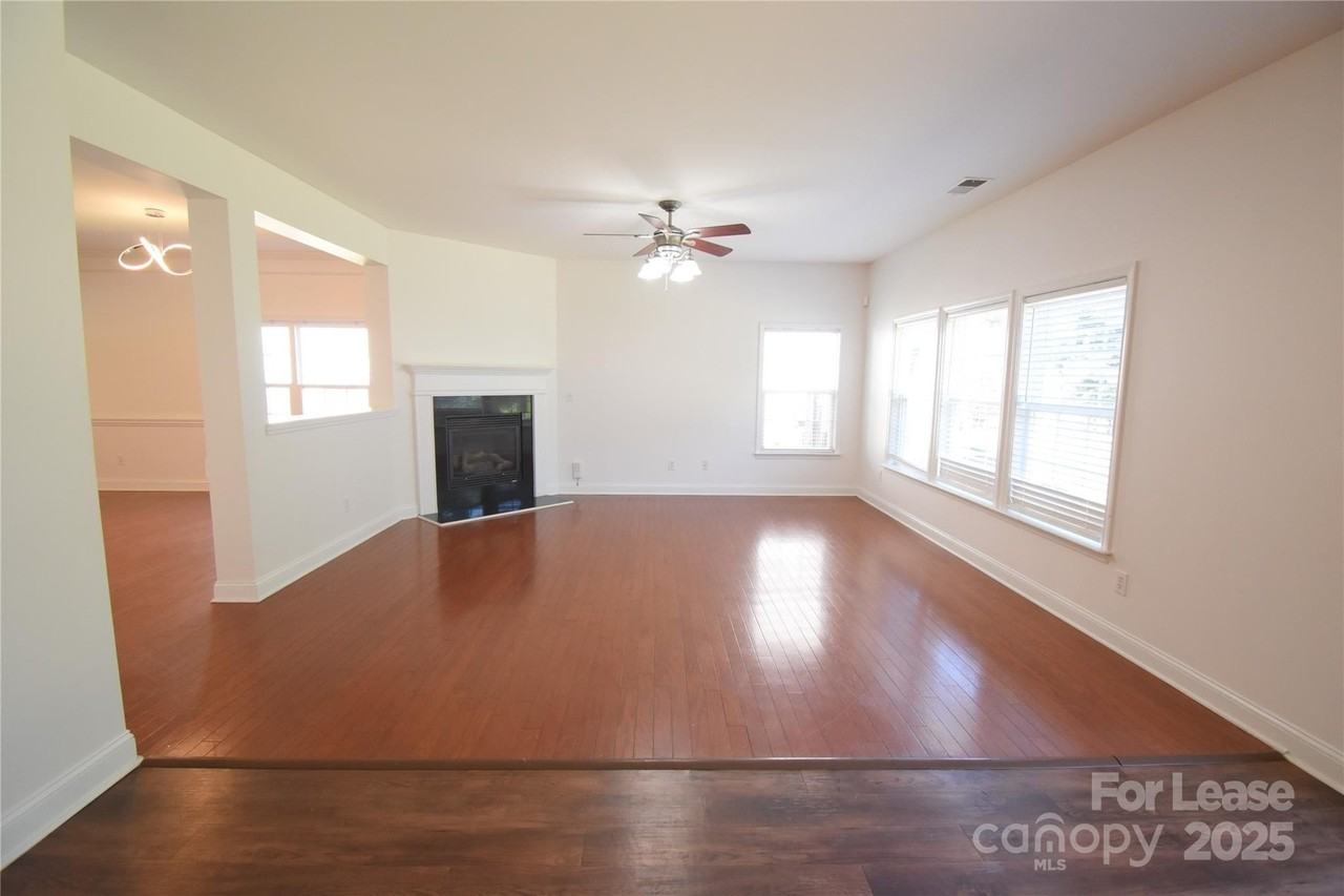 6728 Evanton Loch Rd - Photo 3 of 33