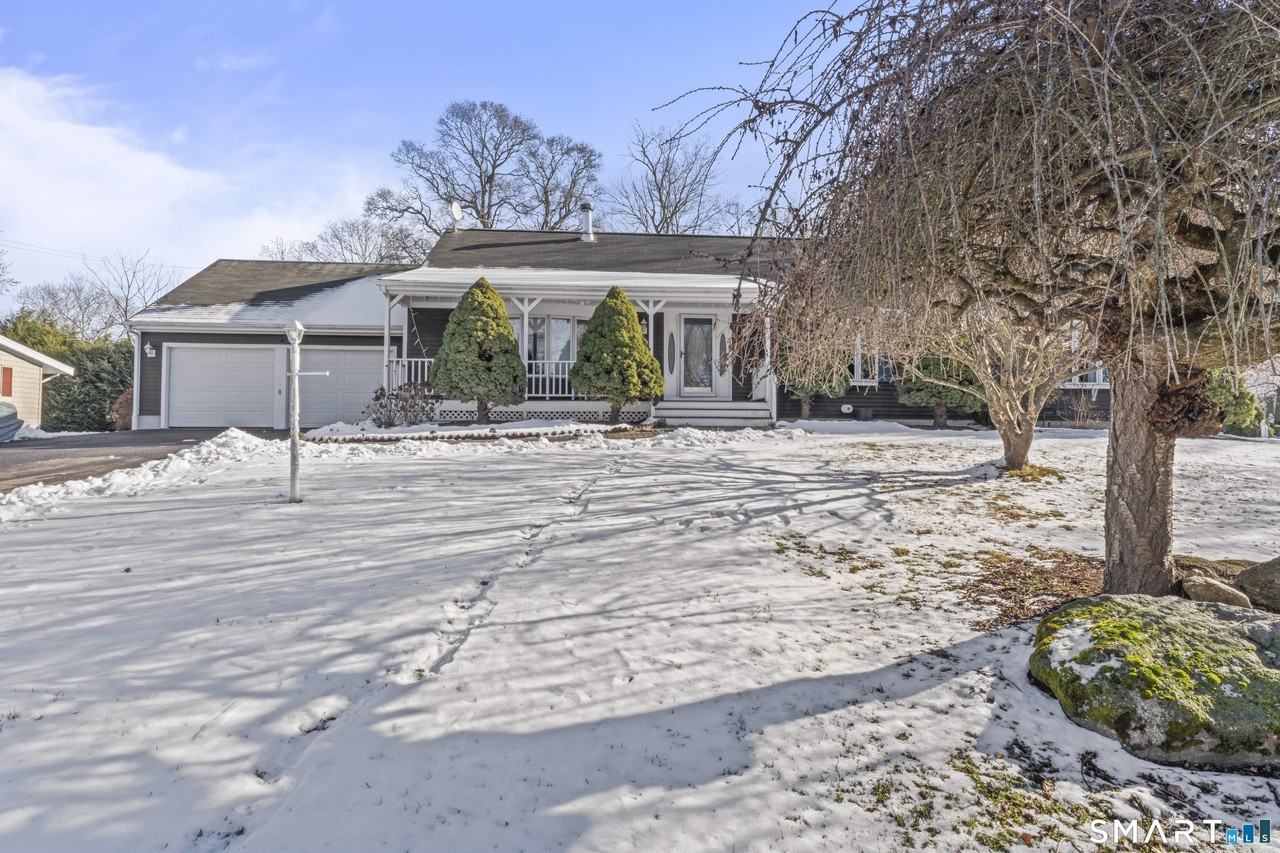 75 Eureka Ave - Photo 2 of 39