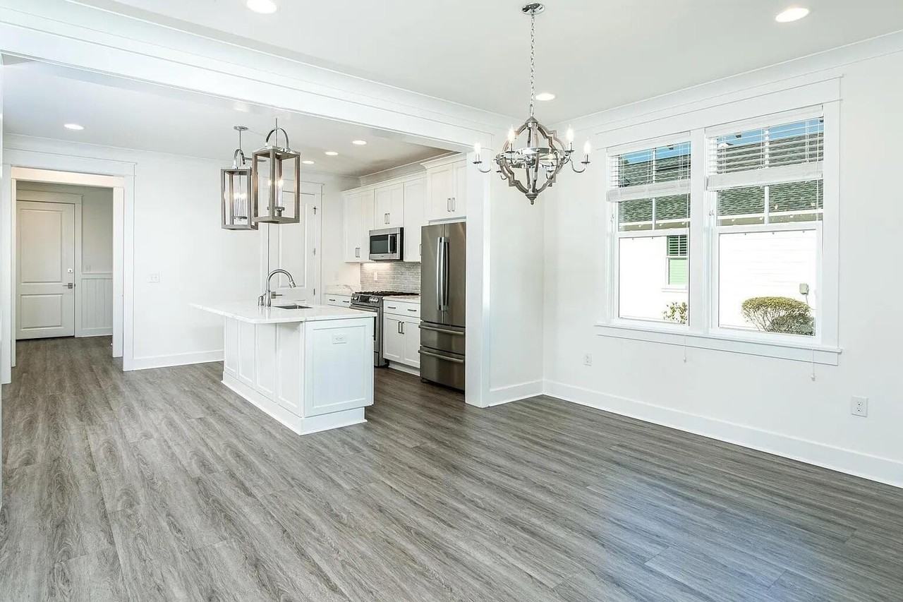 36 W Sandlefoot Ln - Photo 5 of 10