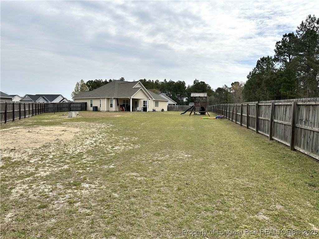 2240 Sir Michael Dr - Photo 2 of 21