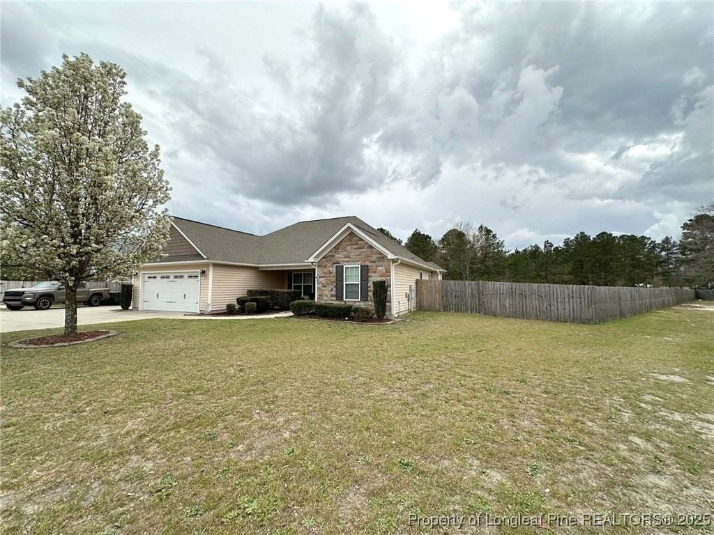 2240 Sir Michael Dr - Photo 5 of 21