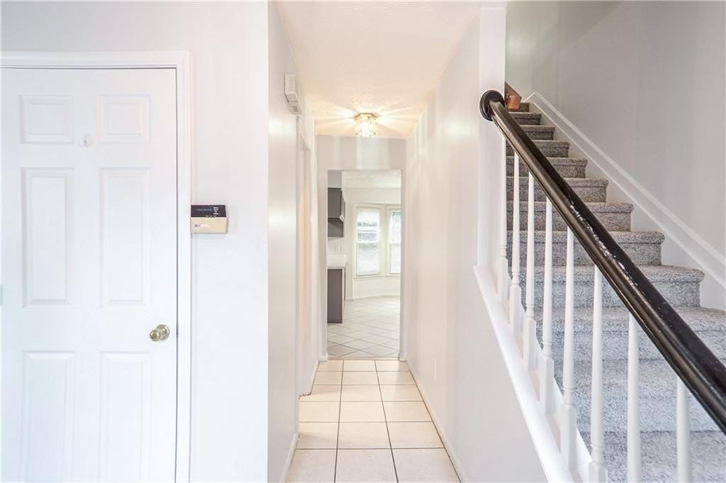 3571 Forest Glen Trl - Photo 2 of 25