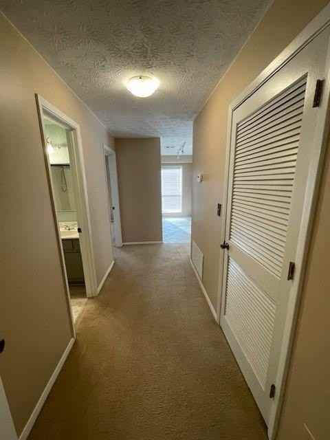 1103 Cumberland Ct Se - Photo 2 of 13