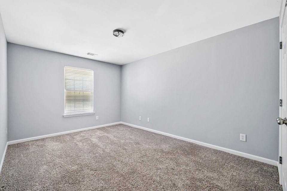 2872 Cross Creek Ct - Photo 7 of 10