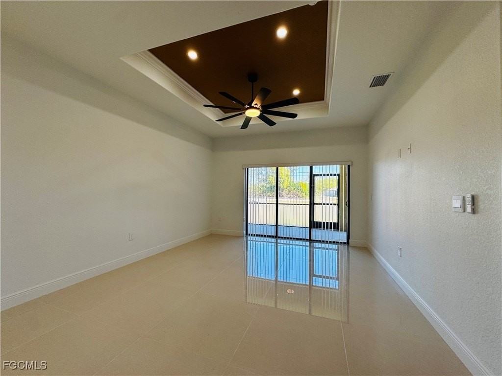 3948 20th St W - Photo 2 of 31