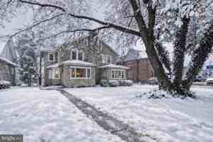 featured image of 514 E Lancaster Ave