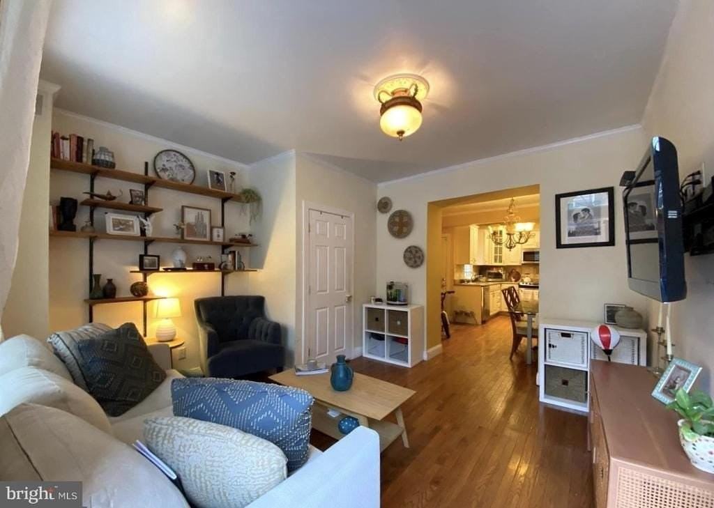 130 Manton St - Photo 4 of 16