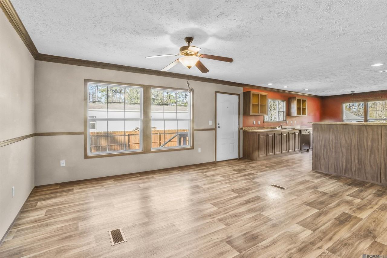 19222 Mclin Rd - Photo 3 of 14