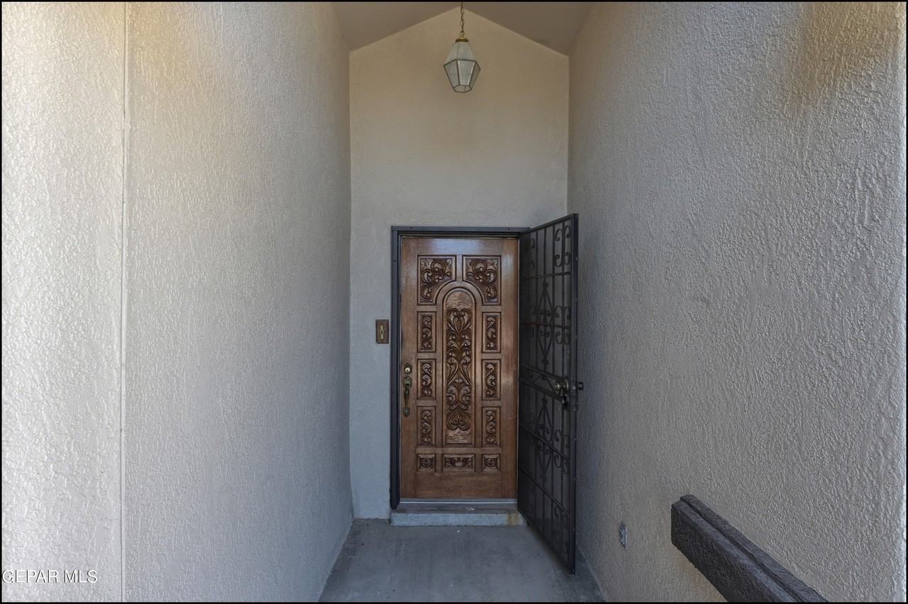 129 Torrey Pines Dr - Photo 6 of 47