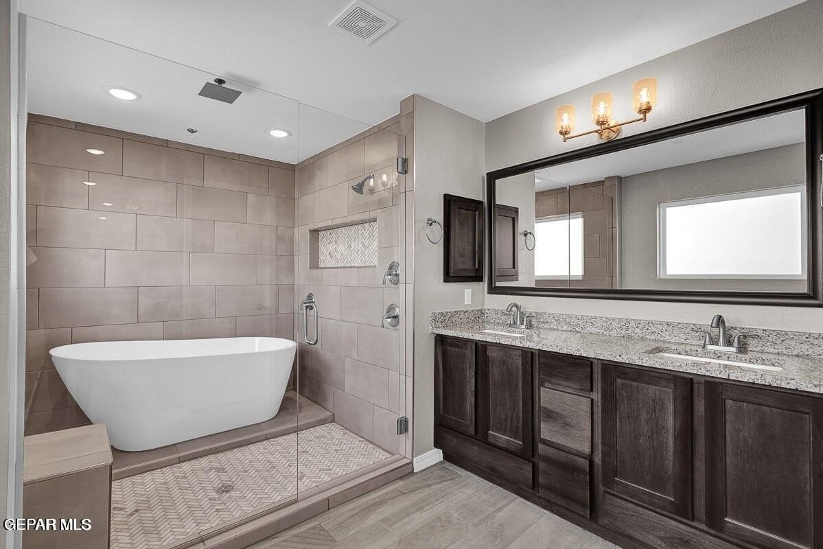 905 Gulf Streams - Photo 7 of 9