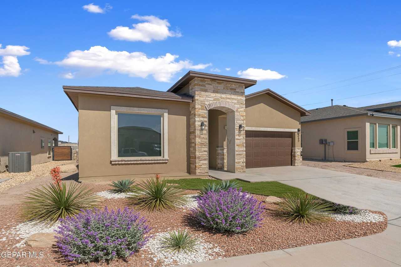 360 Playa Vista St - Photo 3 of 24