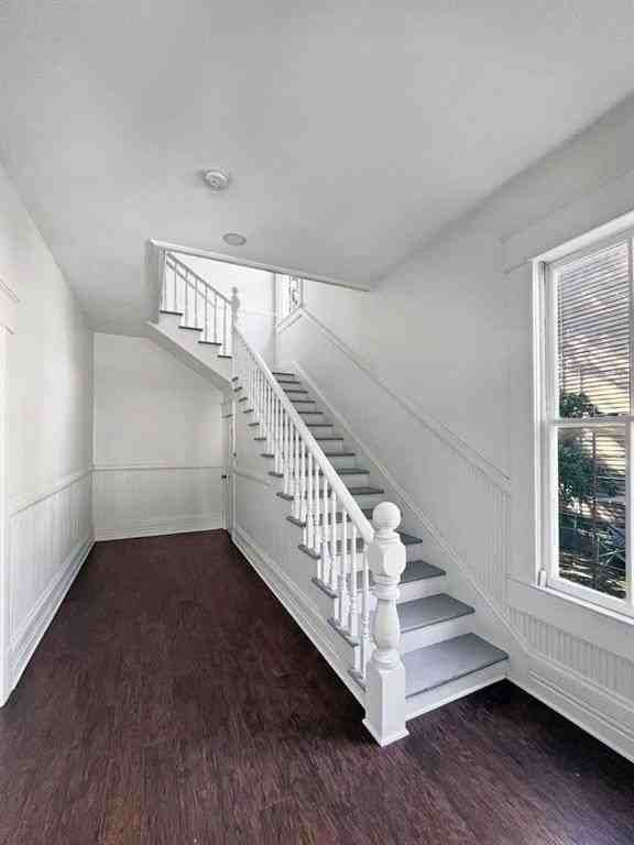 1113 Grant St #A - Photo 3 of 12