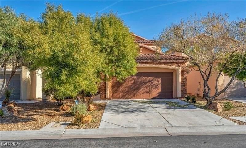 9764 Bedstraw St - Photo 2 of 37